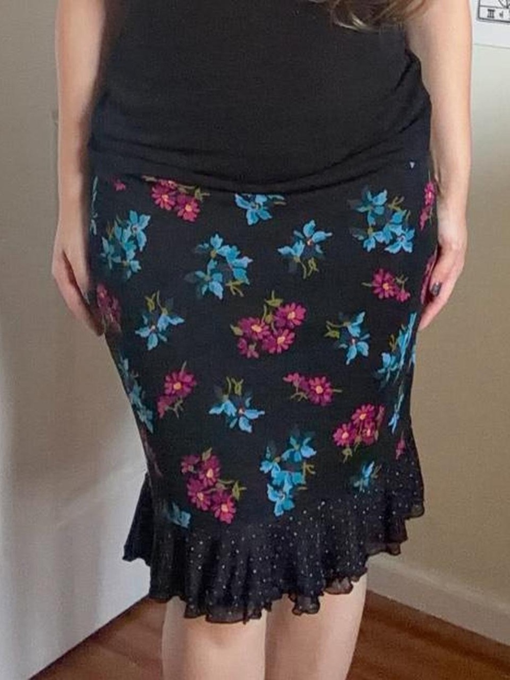 Black Floral Ruffle Hem Pencil Skirt - Blue & Pink Floral